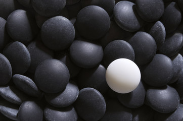 White on black go stones - 49434274