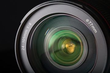 SLR zoom lens close-up