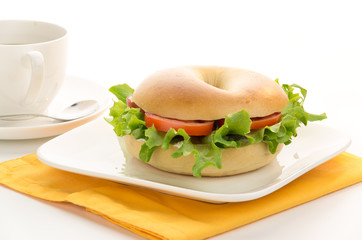 Bagel with tomato and lettuce
