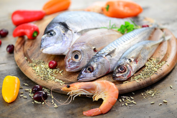 Fische, Gemüse