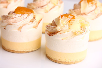 Orangen Creme Törtchen