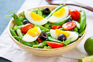 Green bean with Snap pea and egg salad