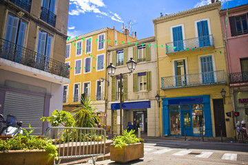 Fototapeta na wymiar Centrum miasta Aubagne, w pobliżu Marsylii, we Francji