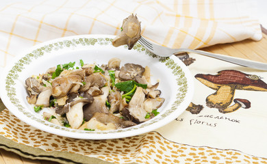 Fried oyster mushroom with parsley