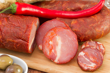 meat with red pepper and olives