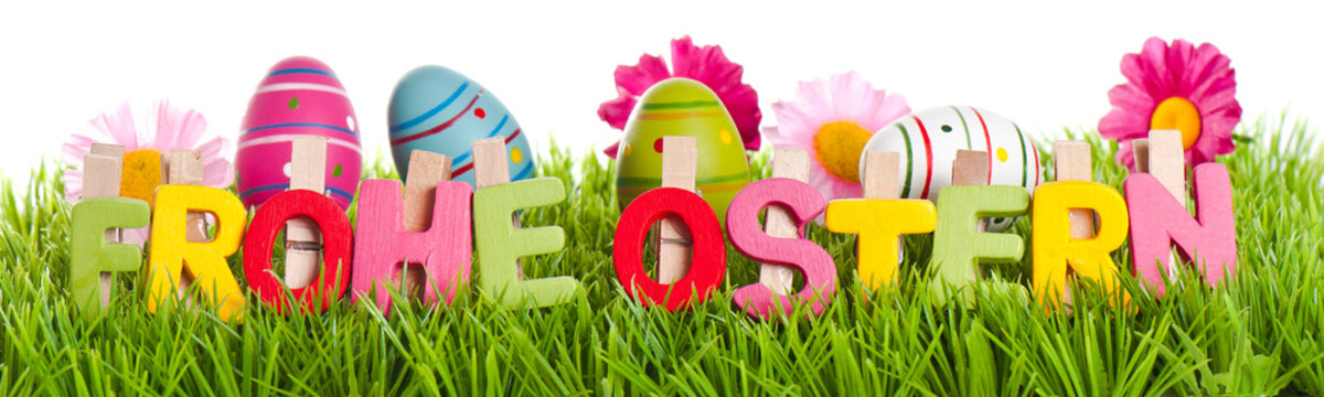 Frohe Ostern Text mit Wiese Banner
