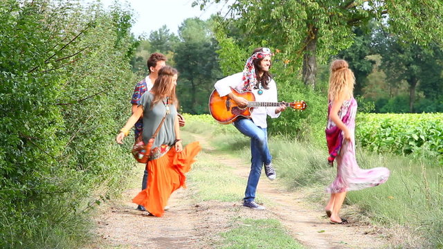 Hippie Group Outdoor