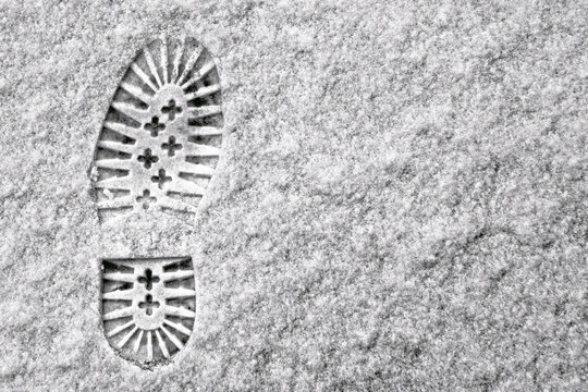 Single footprint in snow