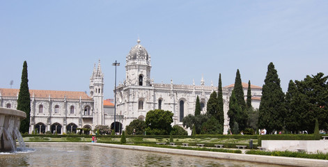 Fototapeta na wymiar Jeronimos Monastery, Empire Square, Belem, Lisbon, Portugal