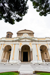 Fototapeta na wymiar katedra w Rawenna, Włochy