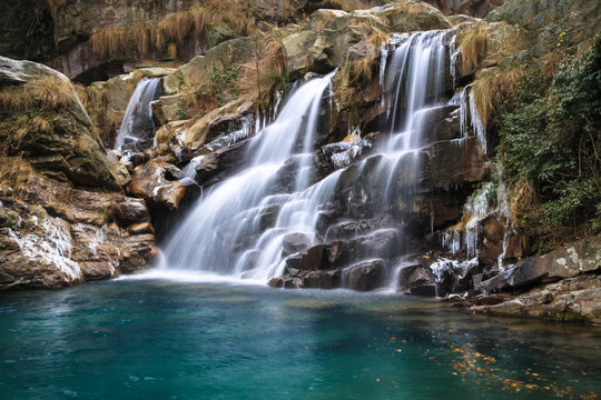 waterfall at winter © chungking