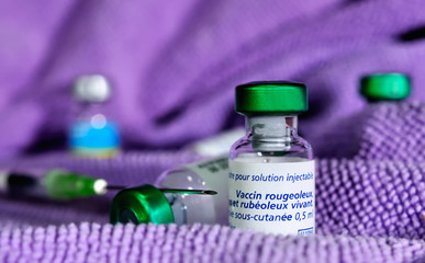 vaccin contre la rougeole,oreillons,rub&eacute;ole