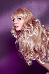 Fototapeta premium langes blondes Haar / alterable 11