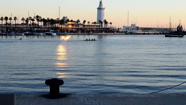 Muelle, puerto de M&aacute;laga