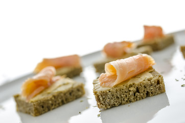 Smoked salmon canapes