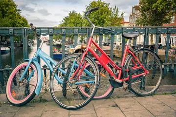 Rolgordijnen Bicycles in Amsterdam © sborisov