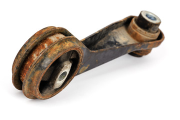 Worn out suspension link