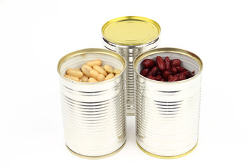 The tins with bean and red bean on the white background