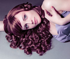 Starlet mit roten Locken / haircolors-20