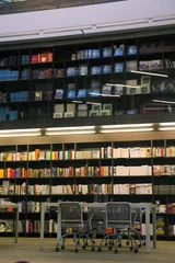 Foto op Plexiglas Bibliotheek bibliotheek, boekenkast