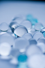 透明なガラス玉