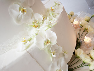 Obraz na płótnie Canvas Beautiful wedding cake detail