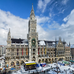 Rathaus von München im Winter