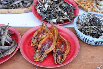 Dried freshwater fishes