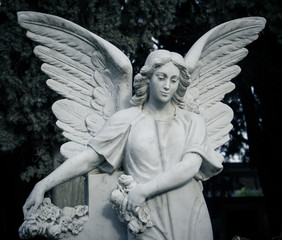 angelo al cimitero