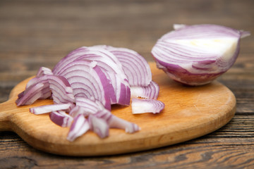 Red onion on a cutting board