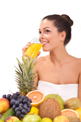 Obraz premium beautiful young woman with fruits