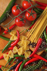 peppers  tomatoes and pasta