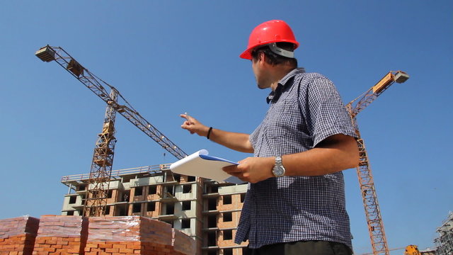 Construction engineer, building of apartments
