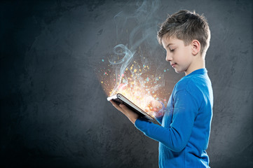 Child with Tablet PC