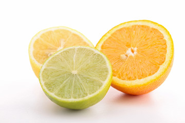 Fototapeta na wymiar isolated lemon and orange