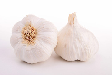 fresh raw garlic