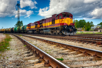 Long freight train - obrazy, fototapety, plakaty