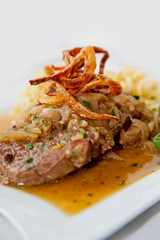 Zwiebelrostbraten