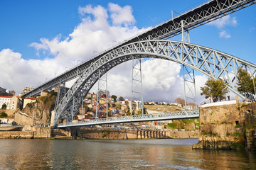 Fototapeta na wymiar Bridge in Porto, Portugal