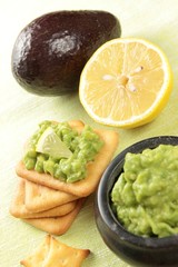 avocado-lemon appetizer