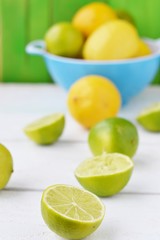 Obraz na płótnie Canvas Limes and lemons