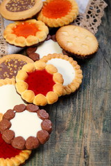 Cookies with chocolate and jelly filling.