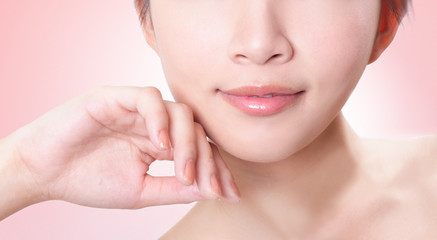Obraz premium Female lips closeup