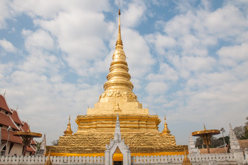 Fototapeta premium Wat Phra That Chae Haeng