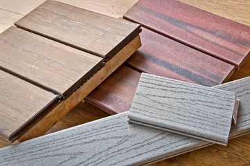 Echantillons de bois pour une terrasse