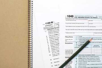 Obraz premium Tax forms 1040 U S Individual Income Tax Return