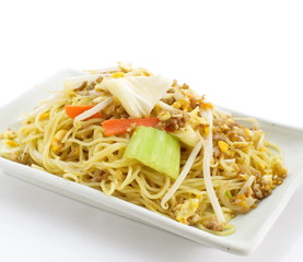 Chinese fried noodles