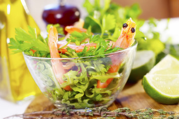 salad with shrimps