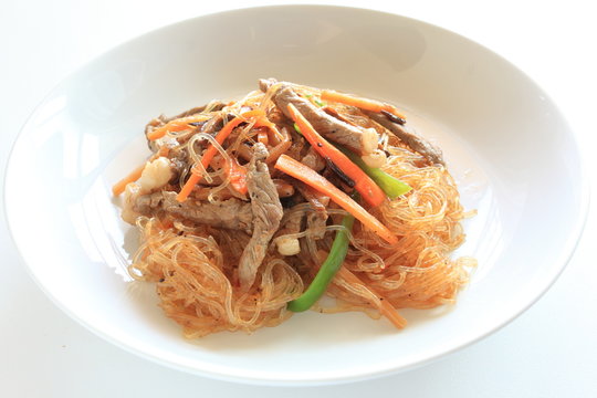 korean cuisine, sweet potato noodles Japchae