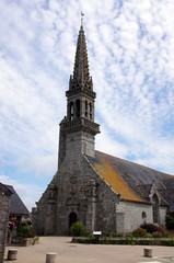 église Saint-Cadoan à Poullan sur Mer